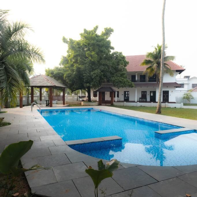 Tamarind Heritage Holiday Home Angamali Exterior photo